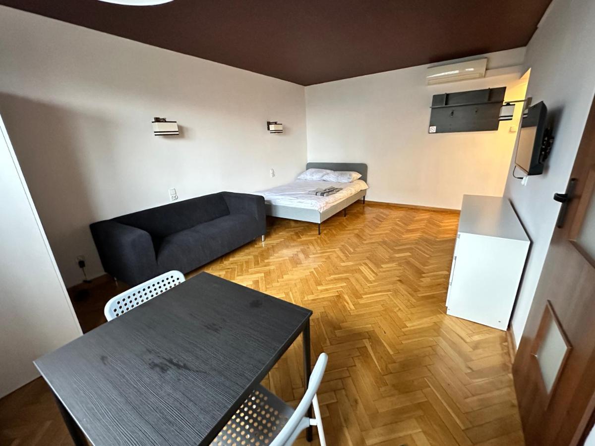 Apart Wawa App 47 Wifi 600 Mbit Warsaw Exterior photo